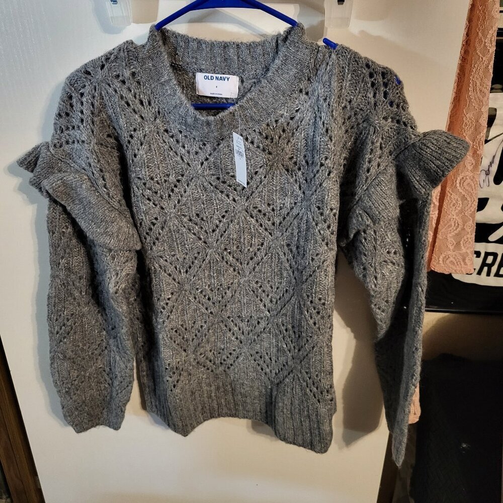 NWT OLD NAVY GRAY CREW NECK SWEATER SZ S